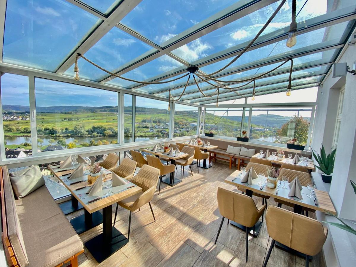 Hotel Restaurant Wuerzig In Ürzig מראה חיצוני תמונה